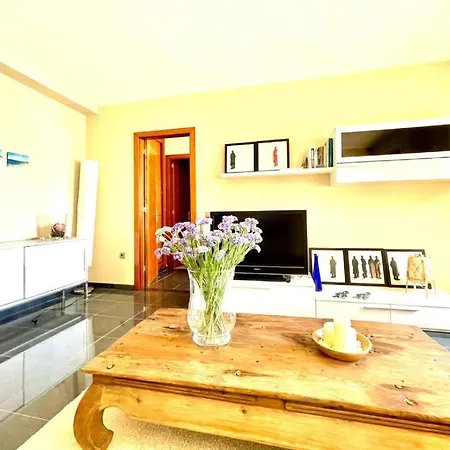 Apartment Apartamento 1 En Playa Con Freewifi, Terraza Con Vistas A Oceano